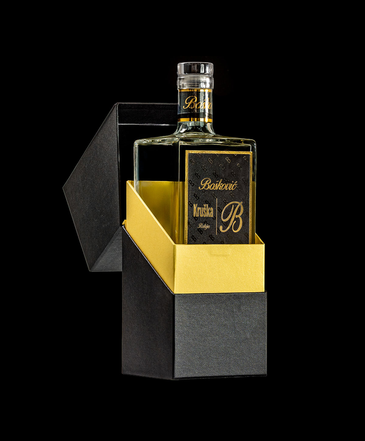 Rakija od kruške sa kutijom - Kruškovača